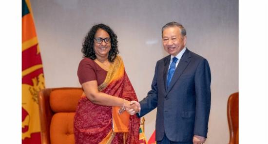 අගමැතිනි සහ වියට්නාමජනපති අතර ද්වීපාර්ශ්විකසාකච්ඡා